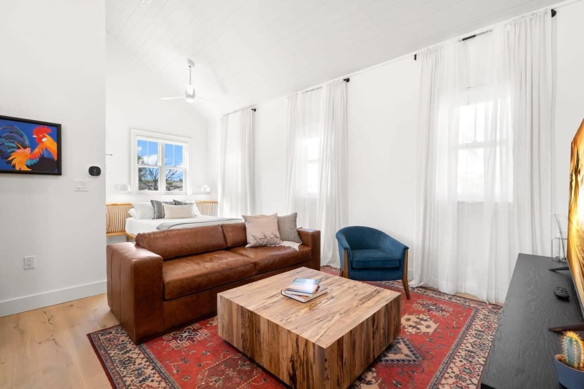 Casa Romeo - Luxury Ybor Apt, Steps To 7Th Ave Tampa Dış mekan fotoğraf