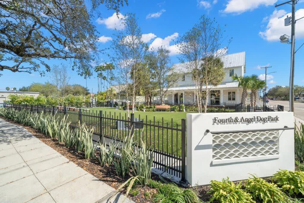 Casa Romeo - Luxury Ybor Apt, Steps To 7Th Ave Tampa Dış mekan fotoğraf